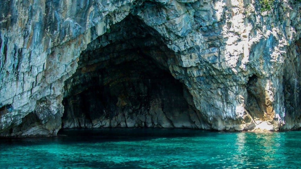 חצי האי פליון יוון ערוצים בטבע