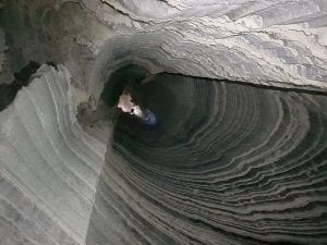 rappelling down 90 meter Salt Cave - Banketgarim